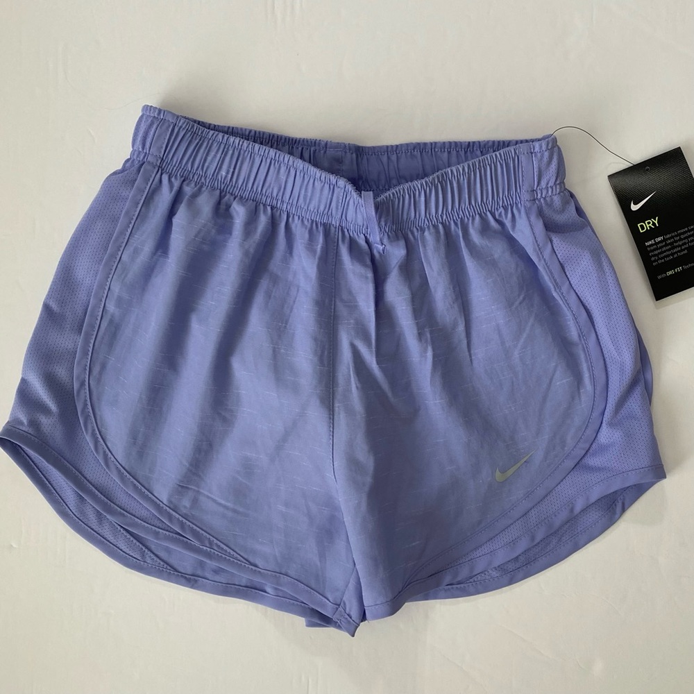 New! Nike Tempo Shorts in Light Thistle - XS